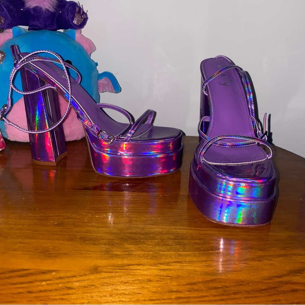 Purple Holographic Vivianly Platform Heels - Picture 4 of 9